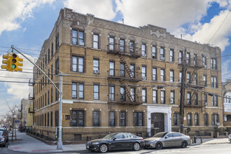 Hopkinport Court in Brooklyn, NY - Building Photo - Building Photo