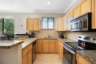 2936 Virginia St in Miami, FL - Building Photo - Building Photo