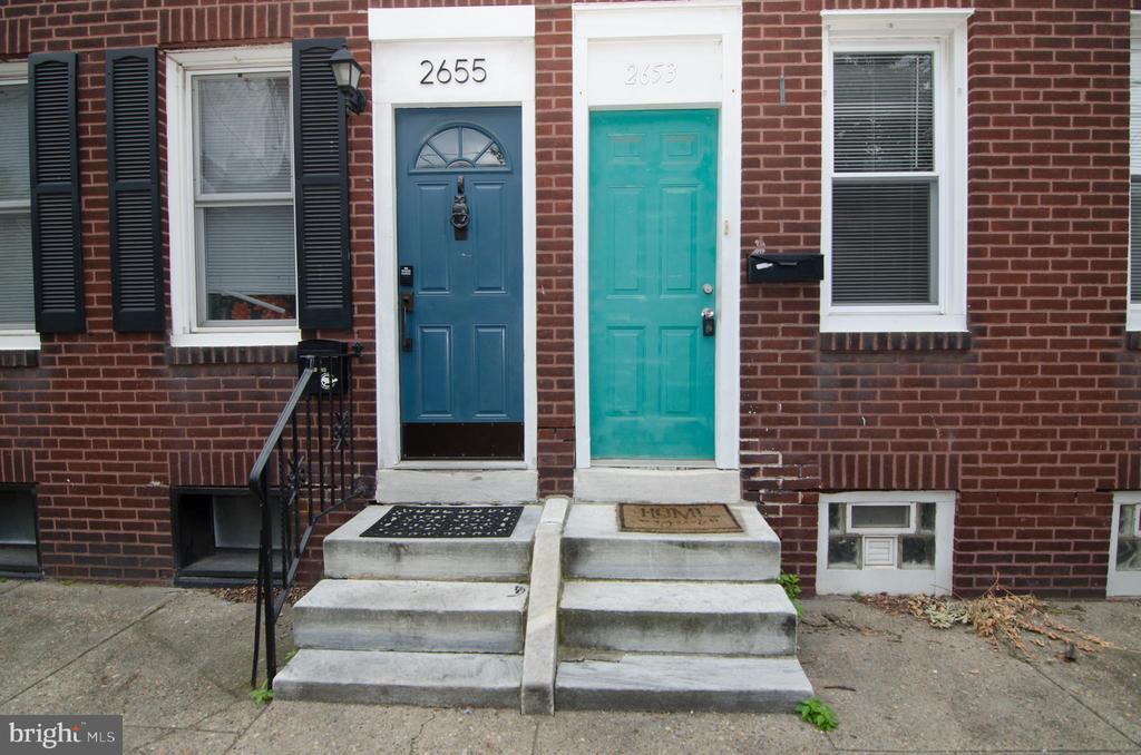 2653 Tulip St in Philadelphia, PA - Building Photo