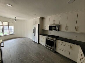 10626 Ravenscroft Dr in Dallas, TX - Building Photo - Building Photo