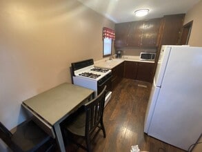 251 Victory Dr in East Alton, IL - Building Photo - Building Photo