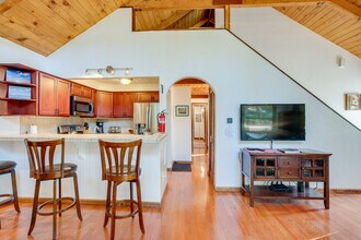 932 Kiowa Dr, Unit ID1386243P in South Lake Tahoe, CA - Building Photo - Building Photo