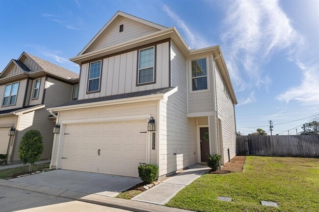 property at 3235 Longleaf Meadows Dr