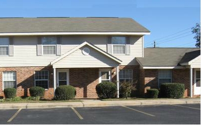 Pecan Grove Apartments in Sandersville, GA - Building Photo