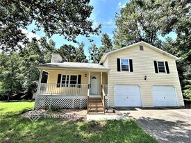 2252 Chateau Dr in Lawrenceville, GA - Building Photo