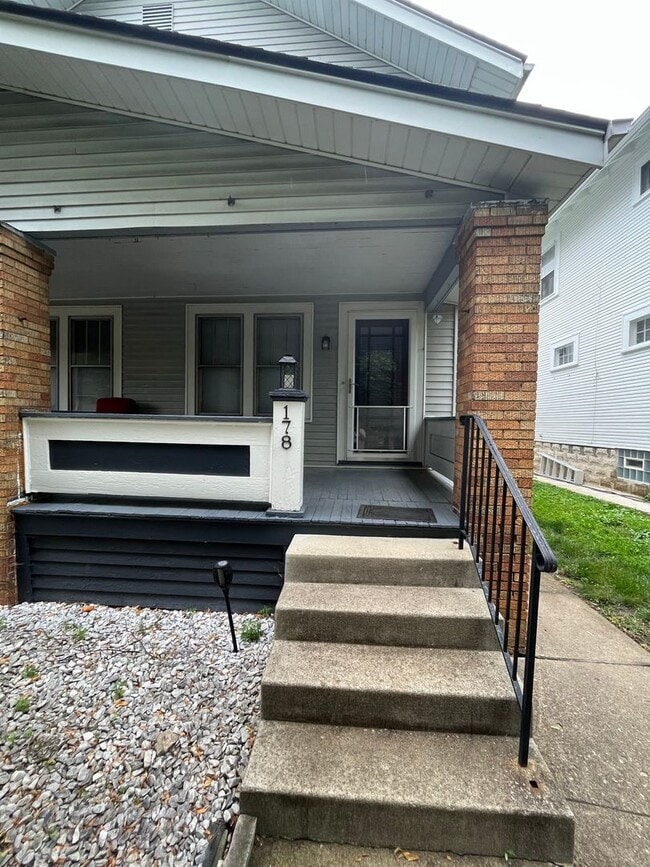 property at 178-180-180 W Weber Rd