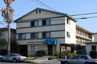 4047 W 129th St in Hawthorne, CA - Foto de edificio - Building Photo