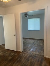 1217 W Bradley Ave in Champaign, IL - Building Photo - Building Photo