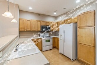 1307 SE University Ave in Waukee, IA - Building Photo - Building Photo