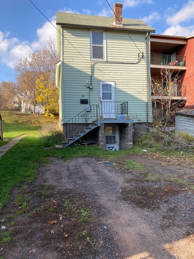 312 E 6th St in Duluth, MN - Building Photo - Building Photo