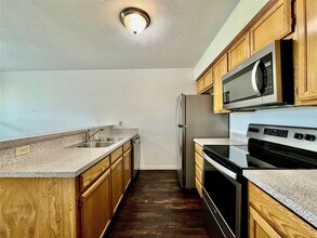 2812 Paisley St in Denton, TX - Building Photo - Building Photo