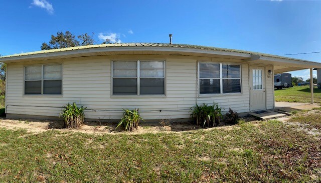 3651 Oak Island Rd in Avon Park, FL - Building Photo