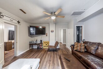 431 Moro St in Manhattan, KS - Building Photo - Building Photo