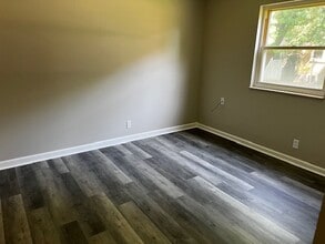 756 Lawrence Ave in Maryville, TN - Building Photo - Building Photo