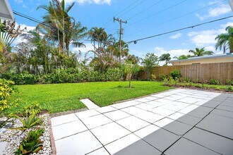 355 Franklin Rd in Tequesta, FL - Building Photo - Building Photo