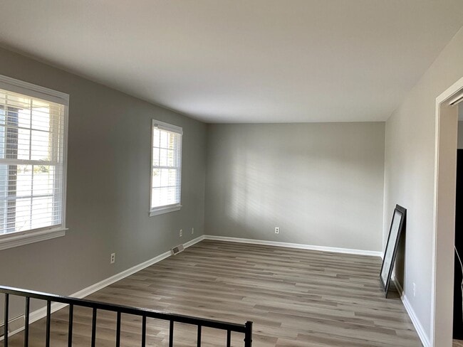 331 Kimbrough Rd in Clarksville, TN - Building Photo - Building Photo