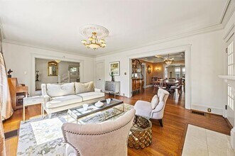 5617 Swiss Ave in Dallas, TX - Building Photo - Building Photo