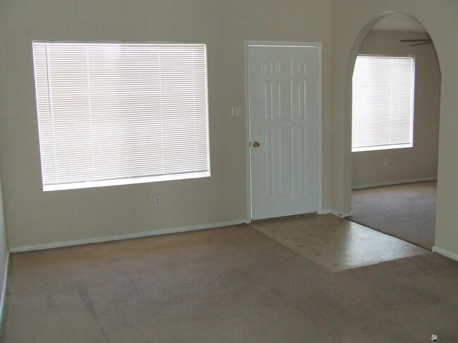 1222 W 17th Pl in Yuma, AZ - Building Photo - Building Photo