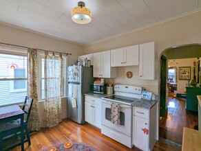 69 Prichard Ave, Unit 1 in Somerville, MA - Foto de edificio - Building Photo