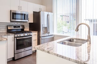 499 Franklin in Buffalo, NY - Building Photo