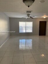 6620 SW 41st St in Davie, FL - Building Photo - Building Photo
