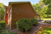 290 Gleason Ln in Thomasville, NC - Building Photo - Building Photo