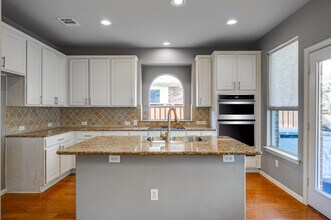 3416 Ballard Dr in Grapevine, TX - Building Photo - Building Photo