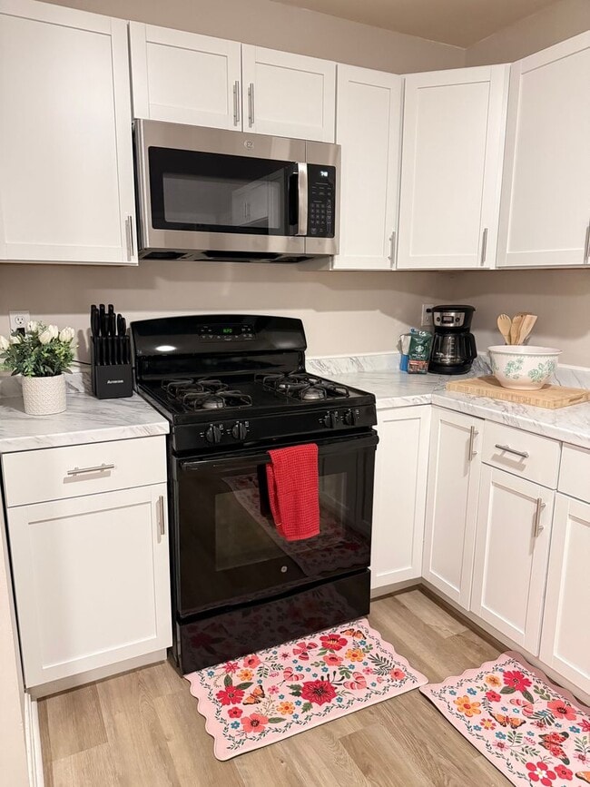 property at 33-37-37 Grant St