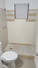 2730 NW 15th Ct in Fort Lauderdale, FL - Building Photo - Building Photo