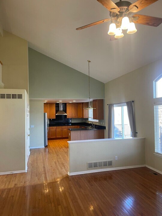 17873 E Maplewood Cir in Aurora, CO - Building Photo