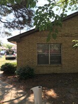 700 Vassar Ct in College Station, TX - Building Photo