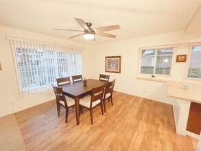 7911 Seawall Cir in Huntington Beach, CA - Building Photo - Building Photo