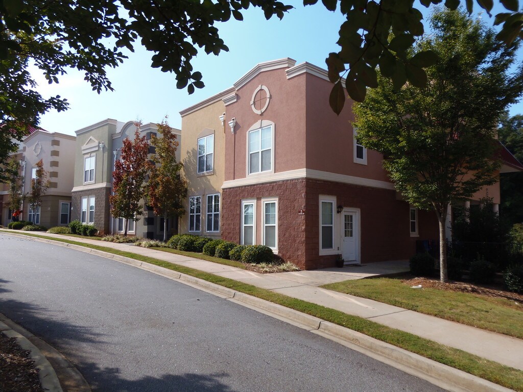 The Villages at Town Creek Apartments in Pendleton, SC