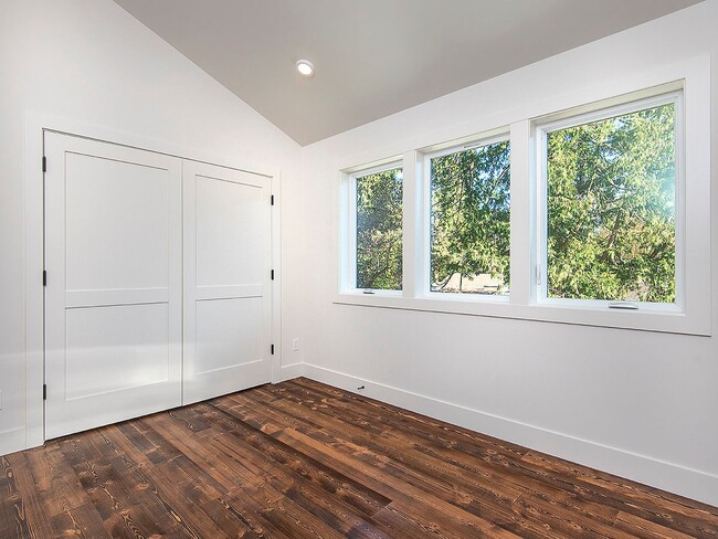 property at 1721 N 128th St