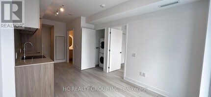 36 Olive Ave in Toronto, ON - Building Photo - Building Photo