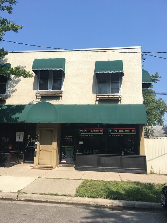 1014 W 27th St, Unit 02 in Minneapolis, MN - Foto de edificio