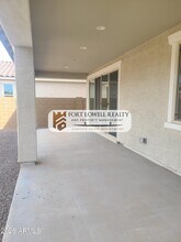 18374 W Weatherby Dr in Surprise, AZ - Building Photo - Building Photo