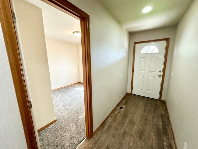 101 Courtney Ct in Ellensburg, WA - Building Photo - Building Photo