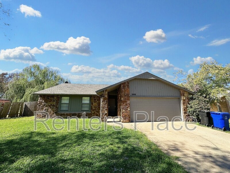 2008 N 21st St in Broken Arrow, OK - Building Photo