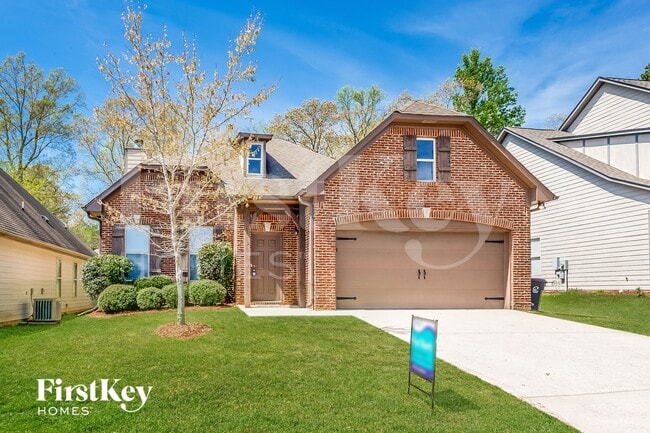 property at 1256 Washington Dr