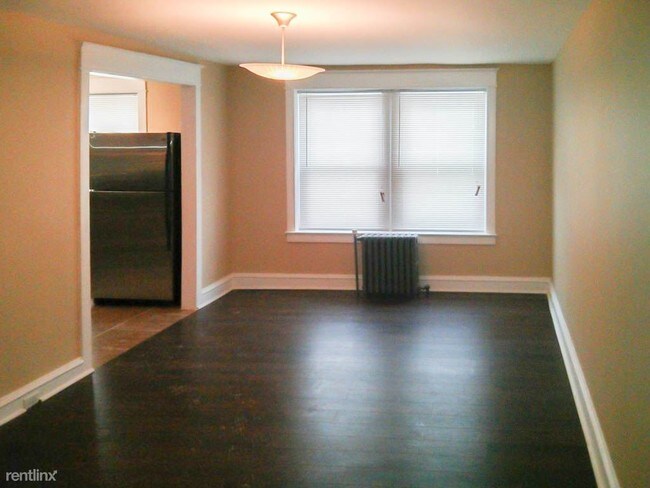 144 W Allens Ln in Philadelphia, PA - Building Photo - Building Photo