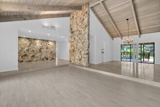 6878 Entrada Pl in Boca Raton, FL - Building Photo - Building Photo