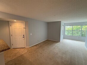 5140 Conroy Rd in Orlando, FL - Building Photo - Building Photo
