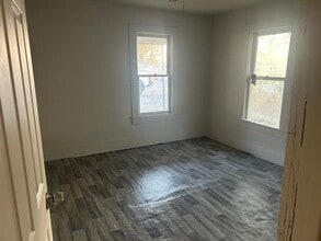 220 8th St in Joshua, TX - Building Photo - Building Photo