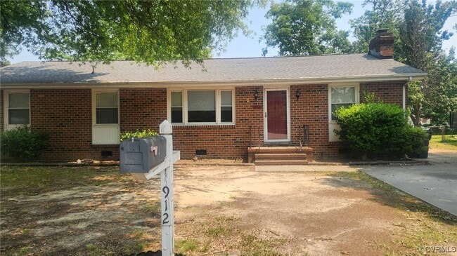 912 E Ellerslie Ave