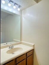 6000 W Hefner Rd in Oklahoma City, OK - Building Photo - Building Photo