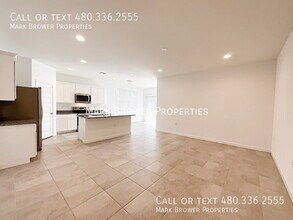 1691 W Spaulding Ave in Apache Junction, AZ - Building Photo - Building Photo