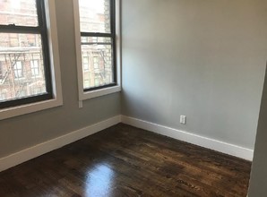 363 E 21st St in Brooklyn, NY - Building Photo - Interior Photo