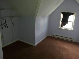 205 E Main St in Gouverneur, NY - Building Photo