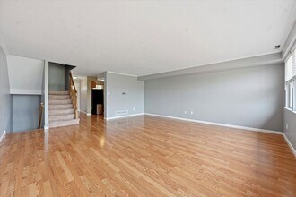 323 Astor Ct in Downingtown, PA - Building Photo - Building Photo